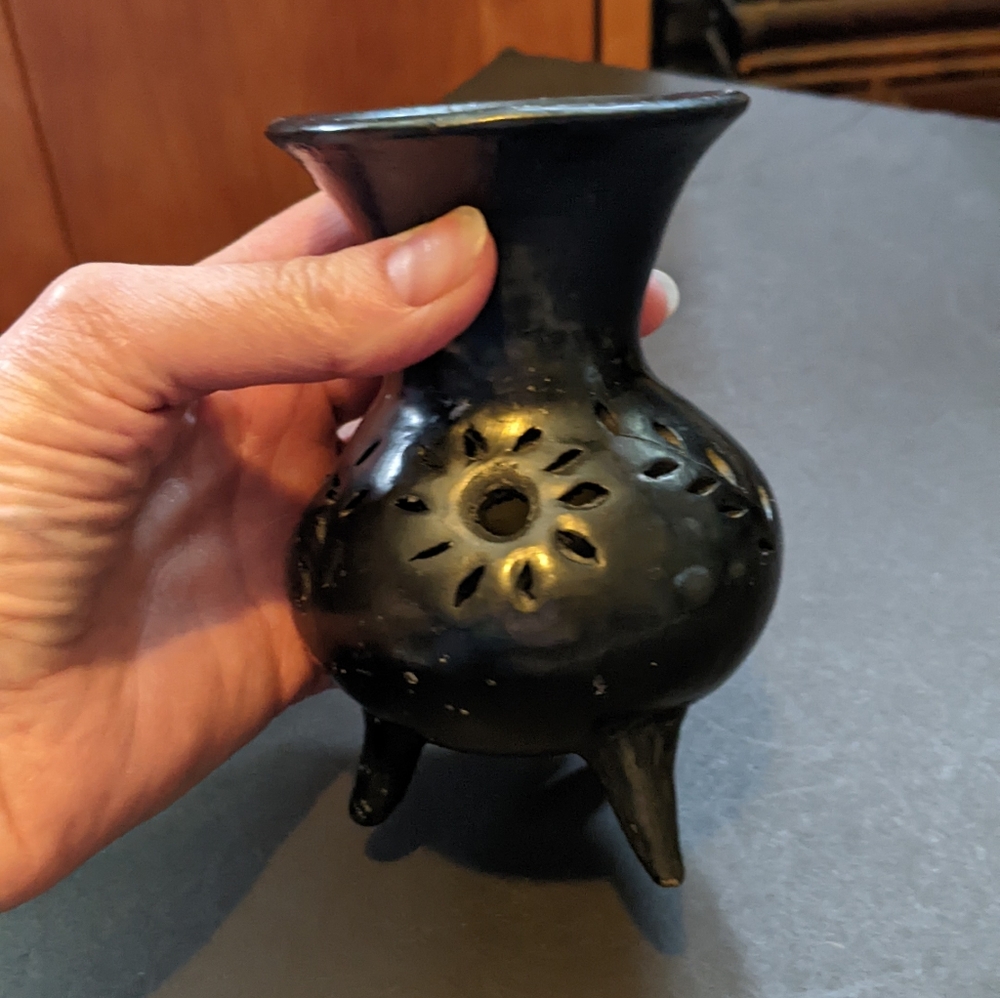 Oaxaca Mexico Barro Negro Black Clay Pottery